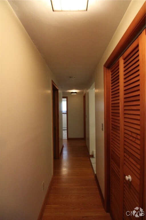 Building Photo - 6363 Muskrat Bay Rd Rental
