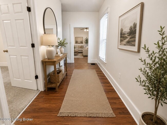 Photo - 228 E Burnett Ave