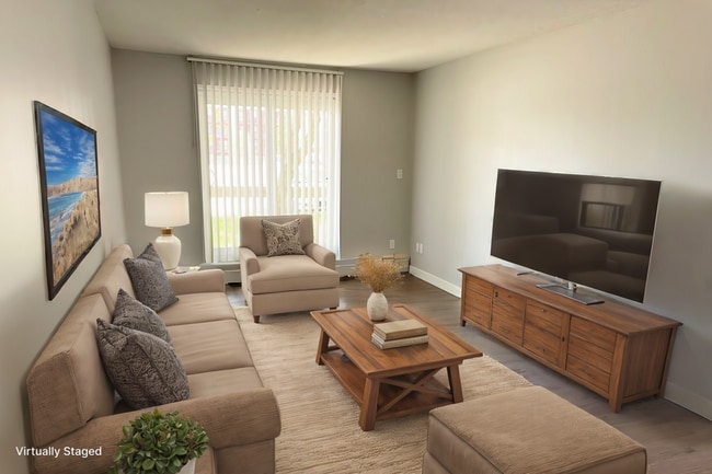 Photo - Stroud Place Apartments