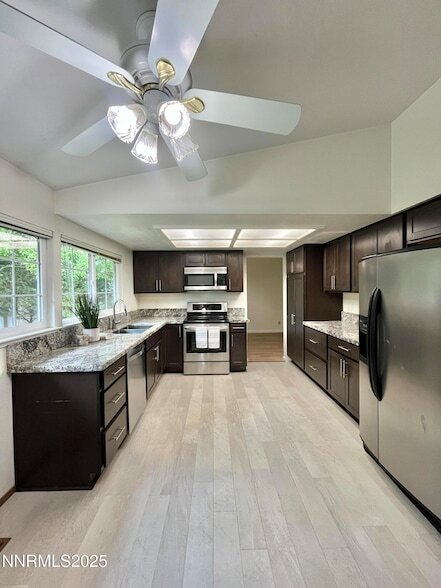 Photo - 1965 Woodtrail Dr