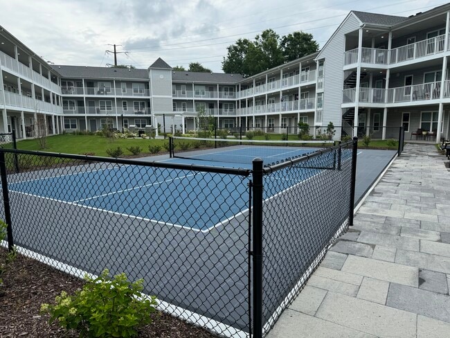 Starling Village
