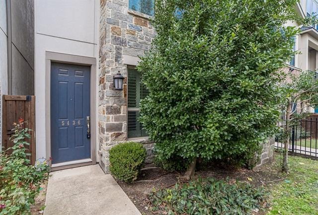 Building Photo - 5436 Ashby Grove St