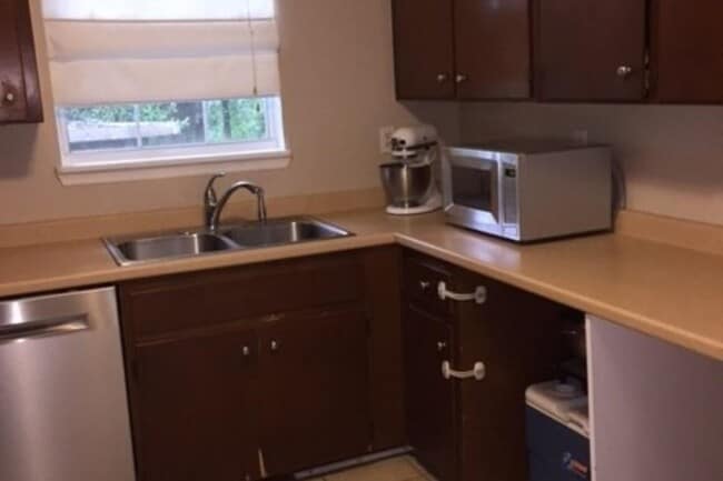 Photo - 1517 Kessel Dr