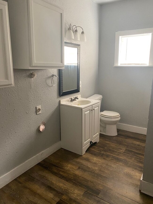 Photo - 3/2 in East Sherman!