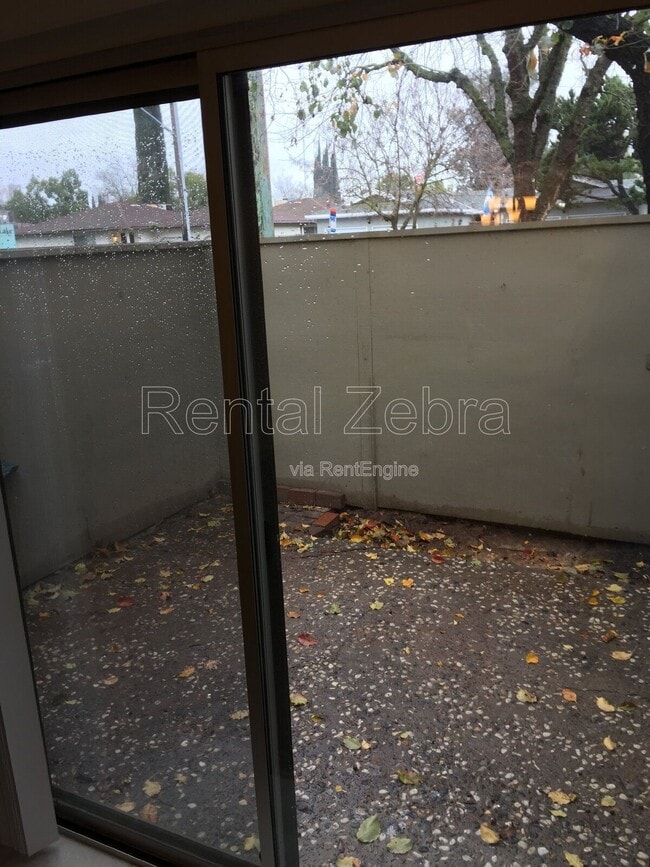 Photo - 1313 Floyd Ave Unit 103