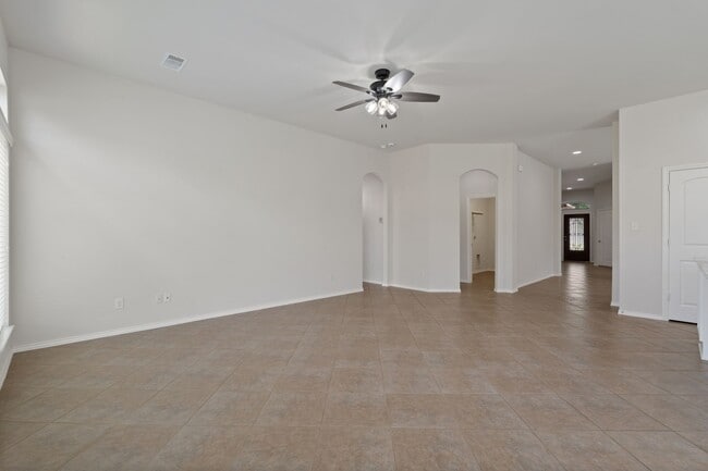 Photo - 2707 Oak Pass Ct House