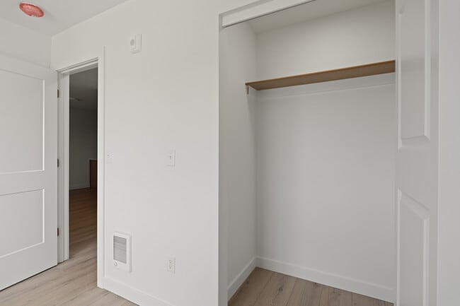McKinnon Place Apartments
