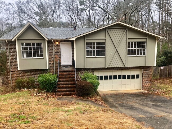 Front of House - 5272 Dresden Rd House