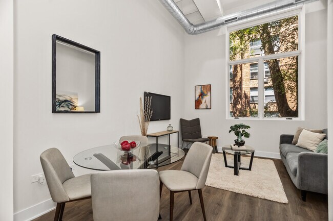Photo - 1453 Maple Ave Unidad 206
