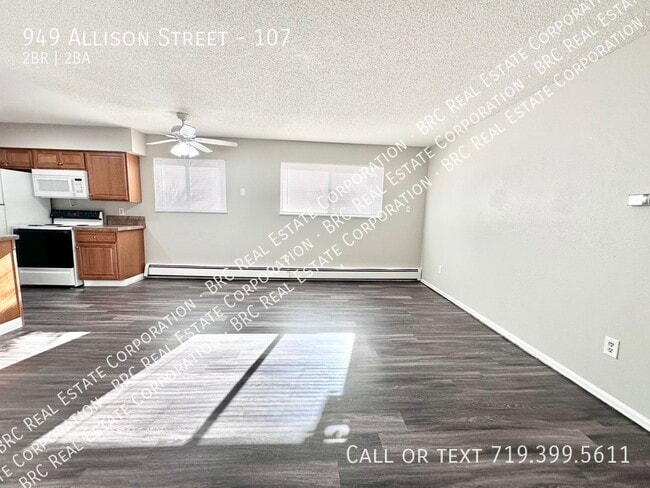 Photo - 949 Allison St Unit 107