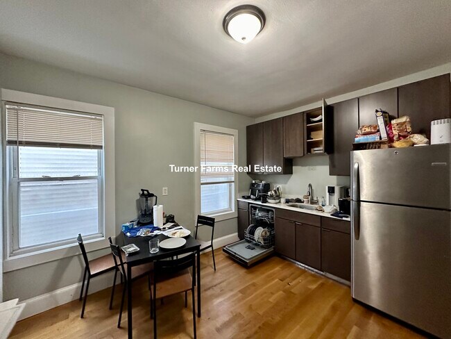 Photo - 15 Elder St Apartments Unit 1