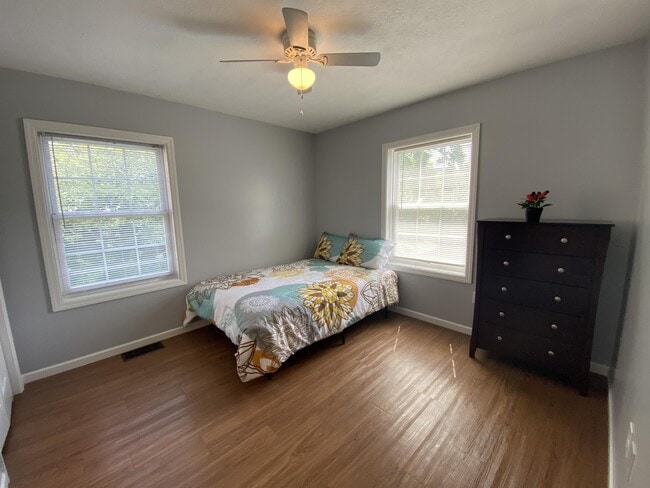 Photo - 558 Locust St Unit 1