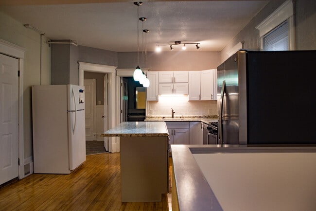 Photo - 1212 Como Ave SE