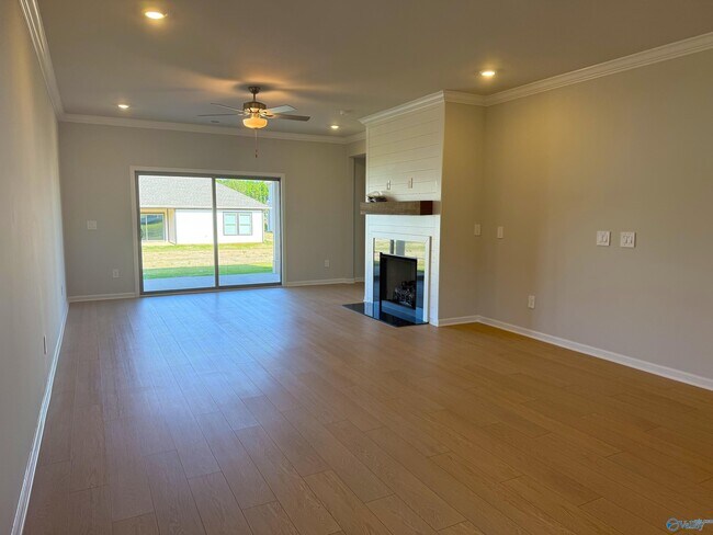 Photo - 212 Cobbdale Park Dr