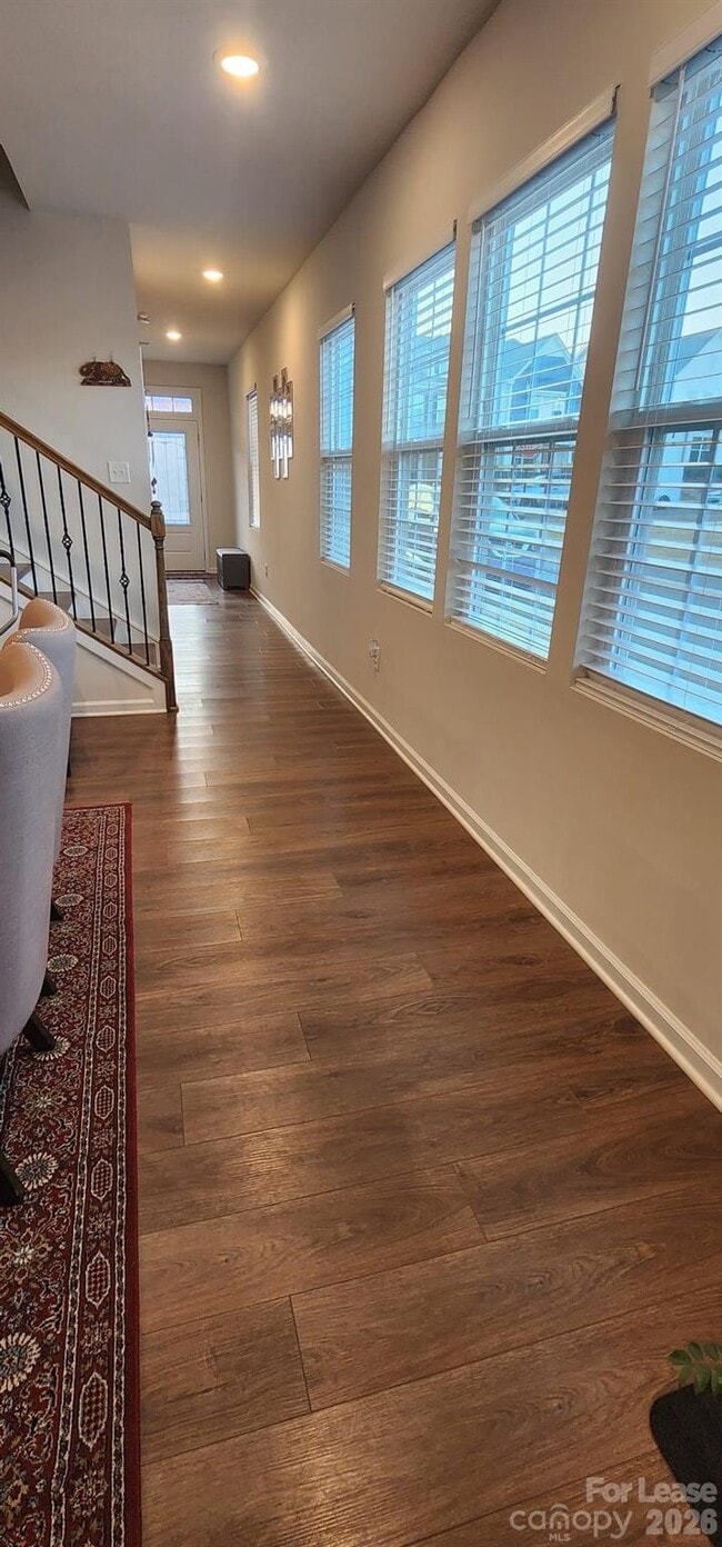 Photo - 15733 Country House St