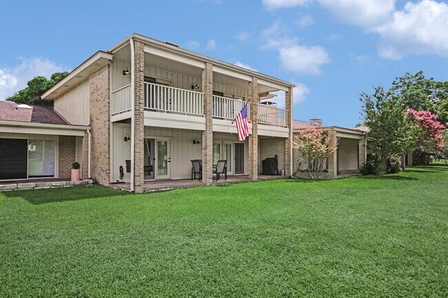 Photo - 11125 Pinehurst Dr Unit C