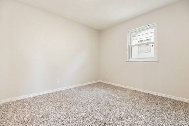 Photo - 3325 Del Rancho Rd
