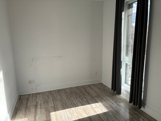 Photo - 3405 Av Benny