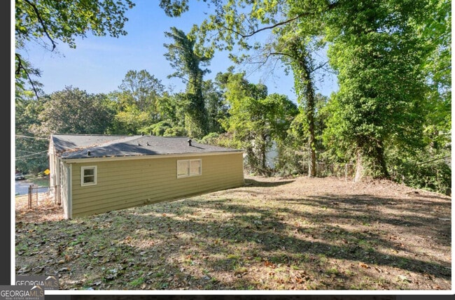 Photo - 477 Fairlane Cir NW