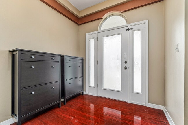 Photo - 4/2 Cantonment Property in Kings Road Neig...