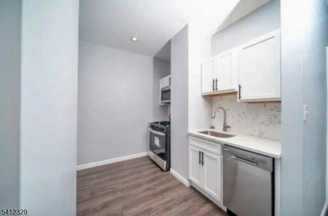 Photo - 209 N 4th St