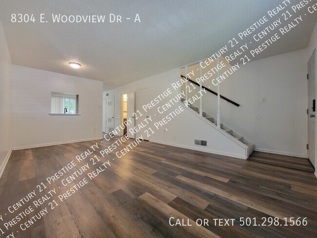 Photo - 8304 Woodview Dr S Unit A