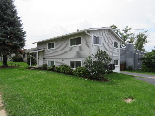 Photo - 551 N Washington Ave