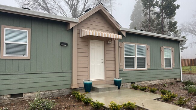 Photo - Newer Manufactured home  Paradise Location...