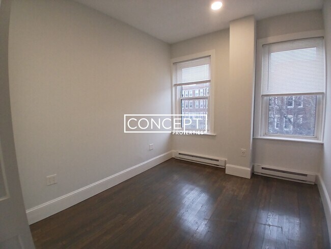 Photo - 105 Queensberry St Unit 9CP