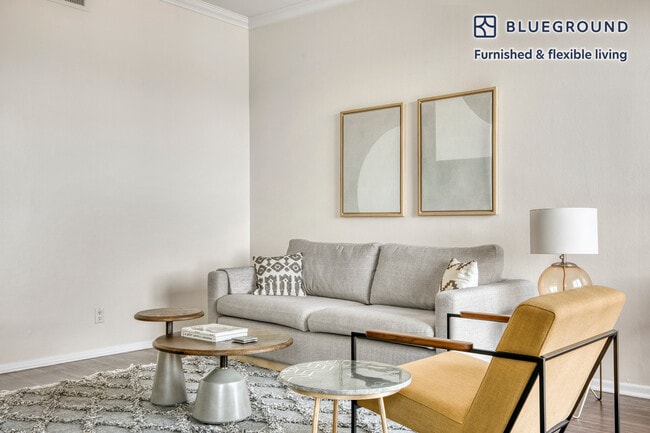 Photo - 467 Arnaz Dr Unidad FL4-ID365