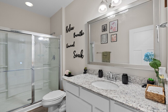 Photo - 152 Savannah Wood Rd