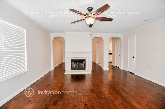 Photo - 1001 Windsor Ln