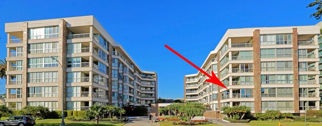 Building Photo - 515 Ocean Ave Unit 402S Rental