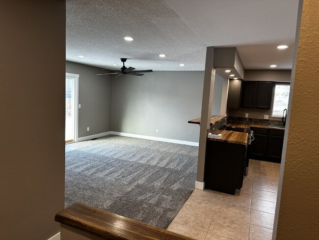 Photo - 3231 S Garland Way