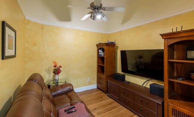 Photo - 10746 Oak Bend Way