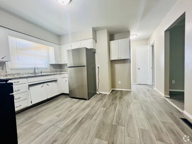 Building Photo - 238 Palmer Dr Unit C Rental
