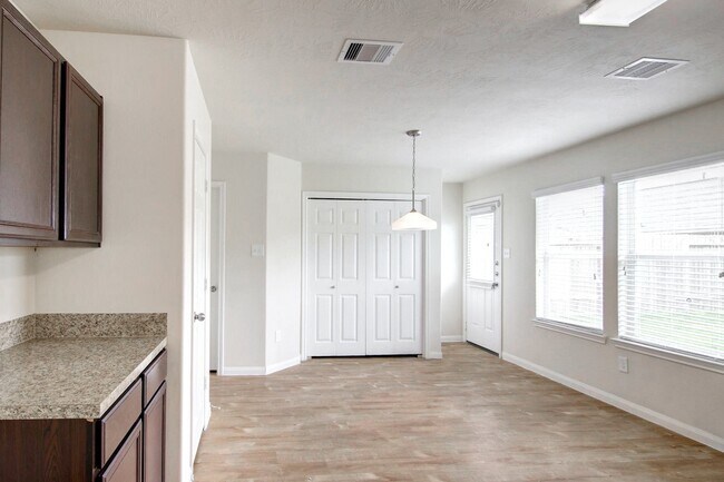 Photo - 21614 N Werrington Way