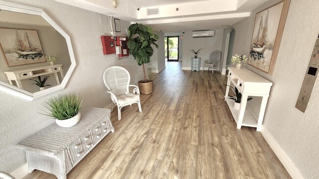 Photo - 2455 Lindell Blvd Unit 3208