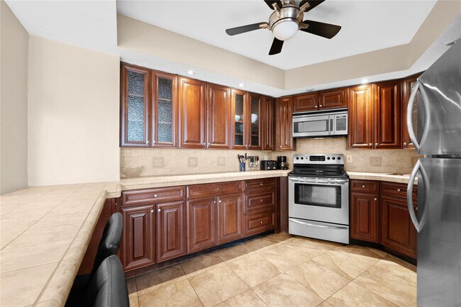 Photo - 3700 Galt Ocean Dr Unit 409