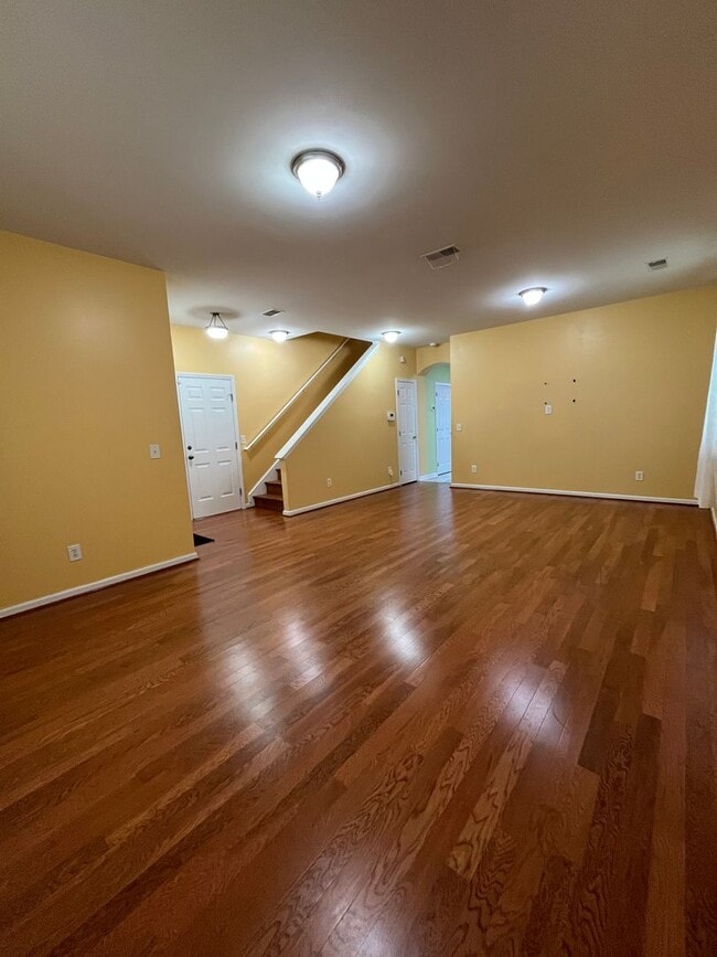 Photo - Beautiful 6 Bedroom, 3.5 Bath Home