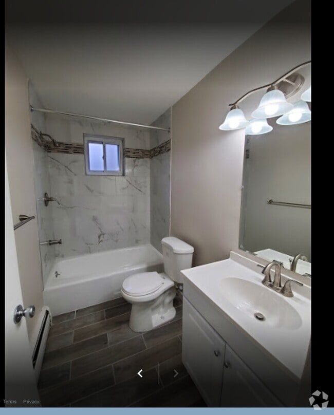 Building Photo - Offer Ends Soon! Up Your Living, Not Your ... Unit AB-B4 Rental