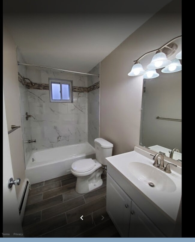 Building Photo - Offer Ends Soon! Up Your Living, Not Your ... Unit AB-B5 Rental