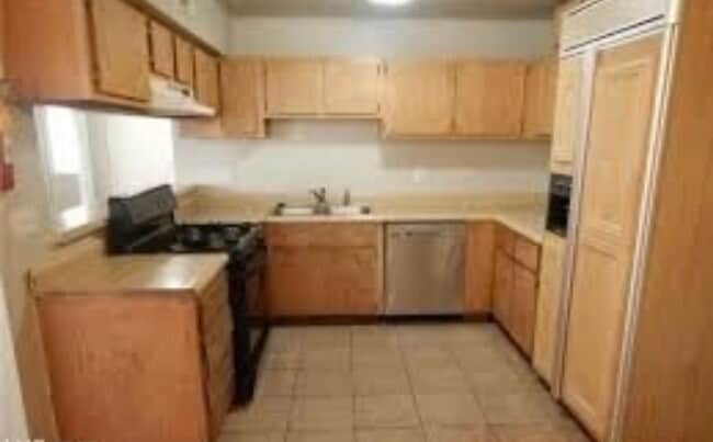 Photo - 3708 Scuba Cir Unidad A