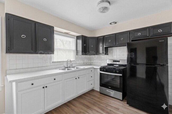 Photo - 7486 Castro Dr