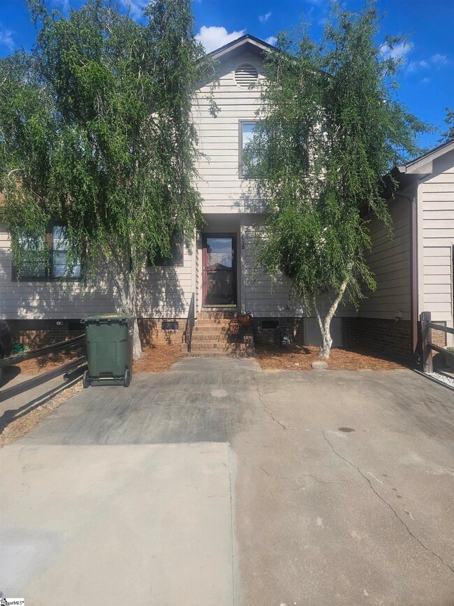 Building Photo - 103 Sunningdale Ct Rental