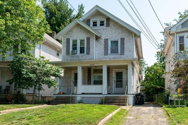 Building Photo - 4220 Brownway Ave Unit 1