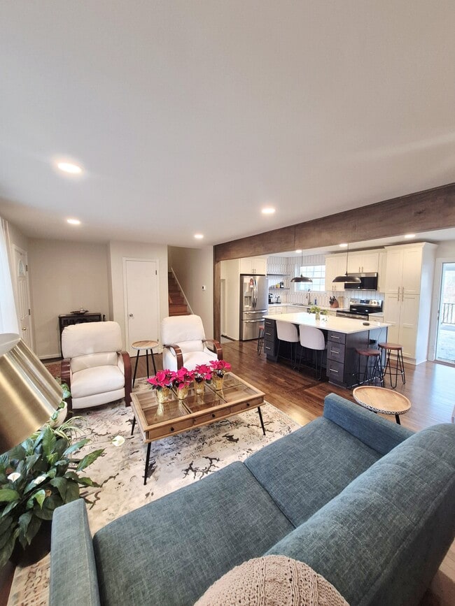 Photo - 4407 Longleaf Dr