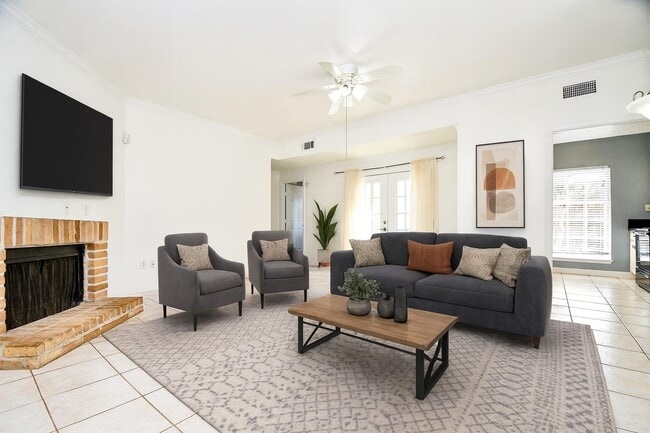 Building Photo - 9809 Richmond Ave. Unit F4 Rental