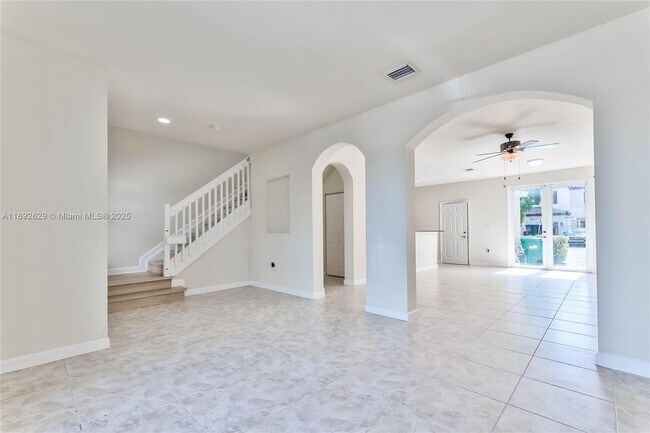 Photo - 17062 SW 95th Terrace
