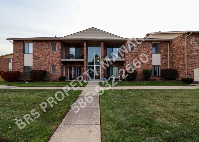 Building Photo - Sterling Heights One Bedroom Condo